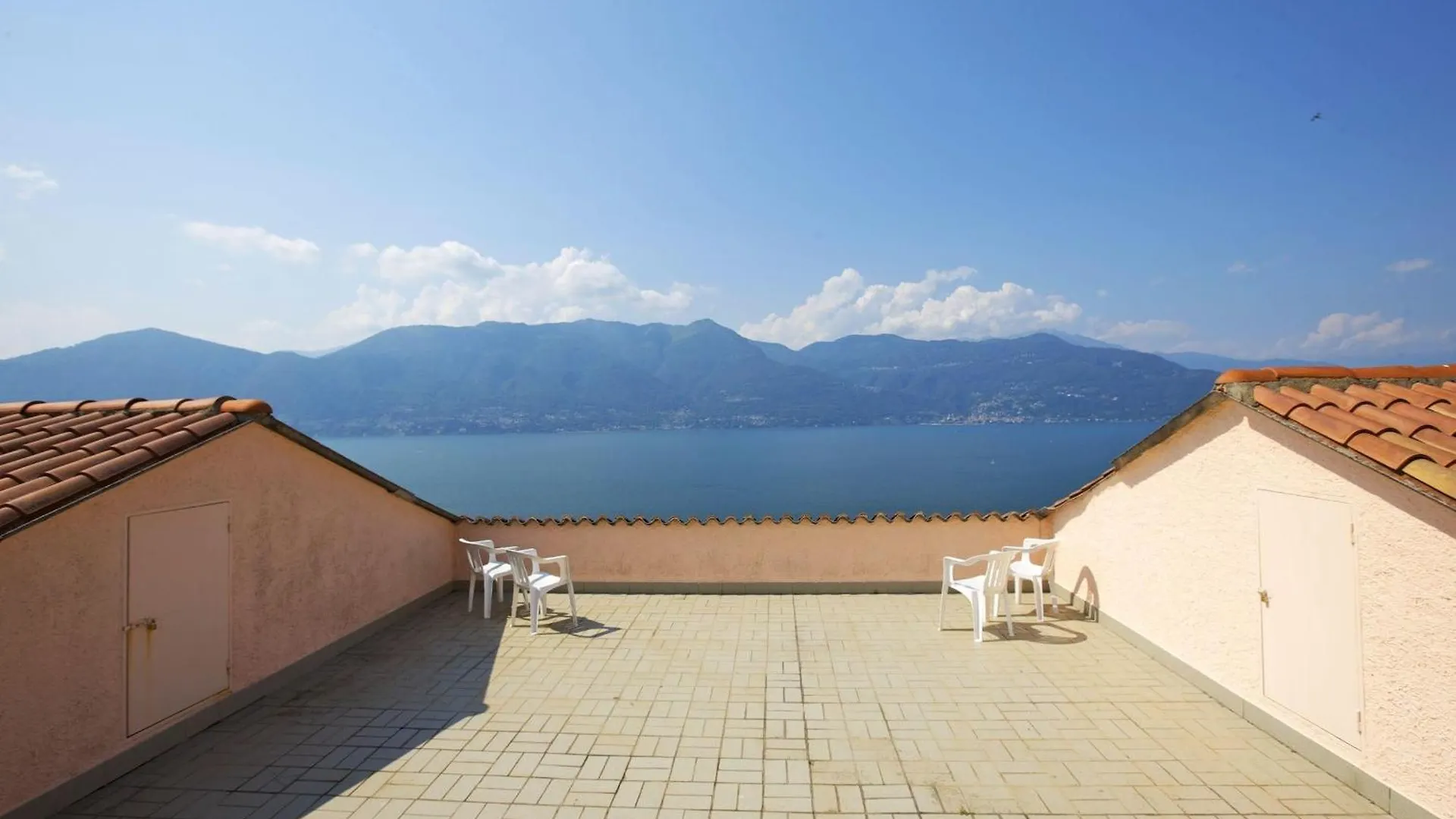 Parco Belmonte: Vista Fantastica Apartment Brezzo