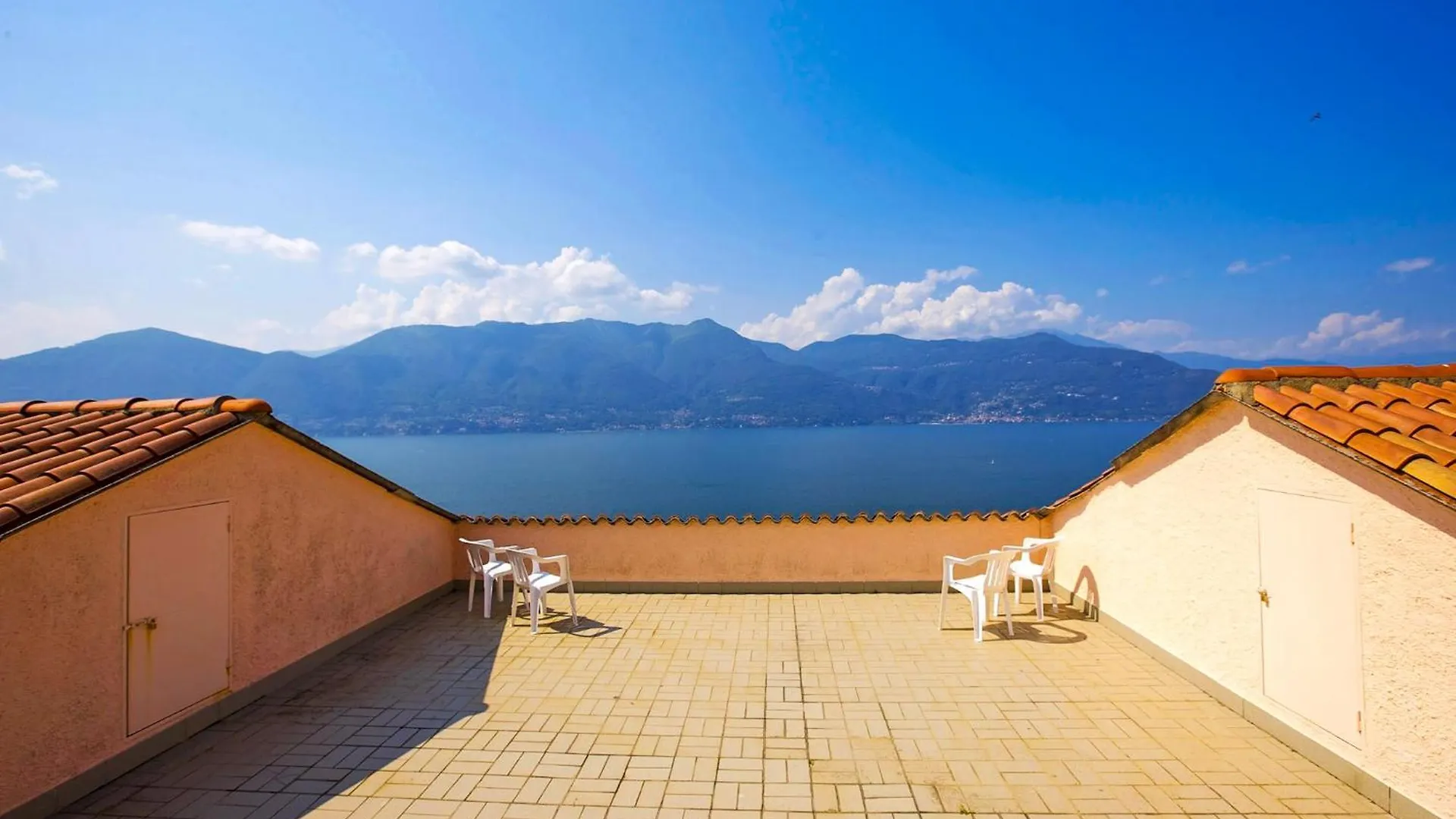 Parco Belmonte: Vista Fantastica Apartment Brezzo
